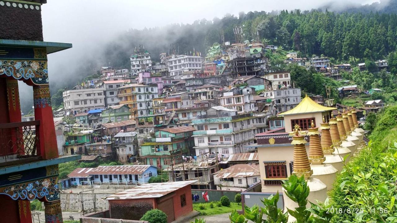 Tibet Homestay Rishop 외부 사진