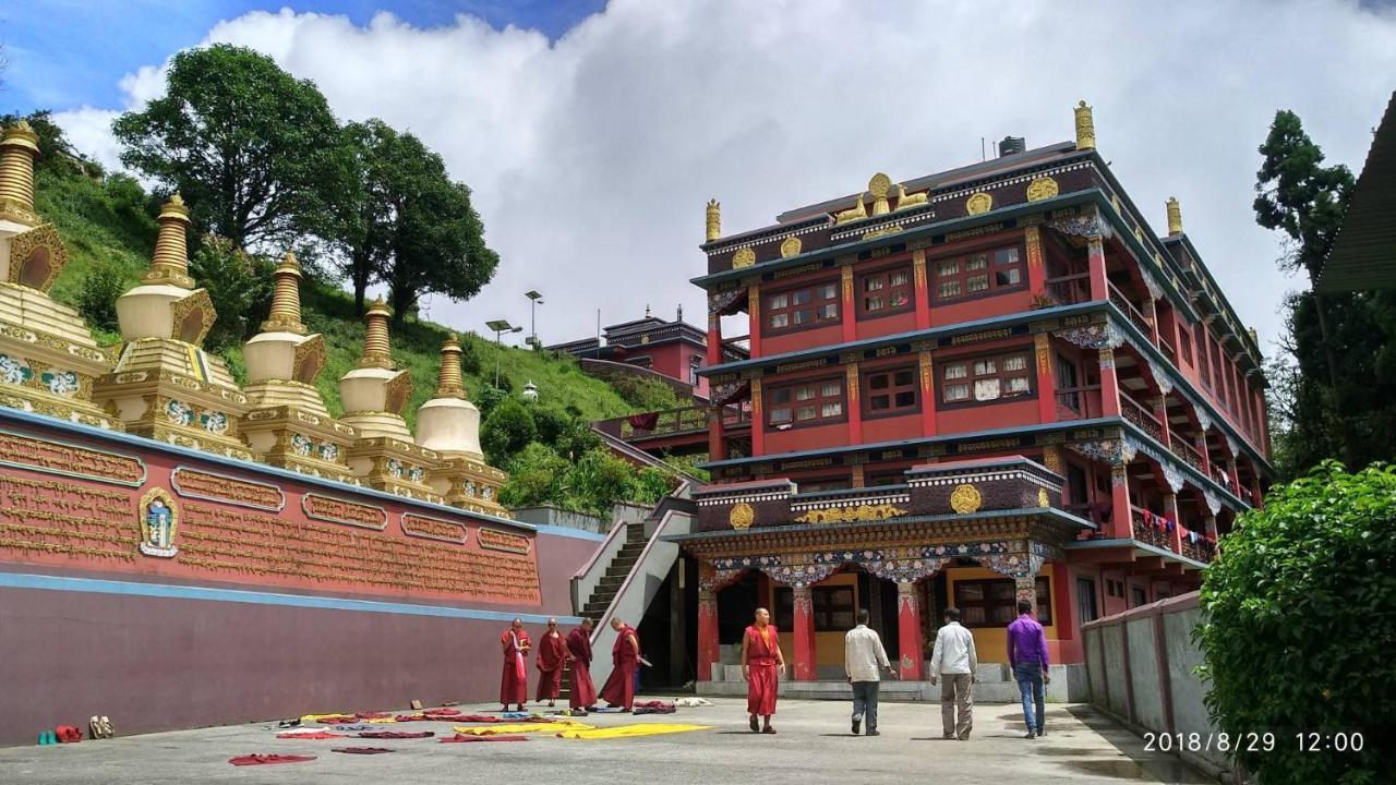 Tibet Homestay Rishop 외부 사진