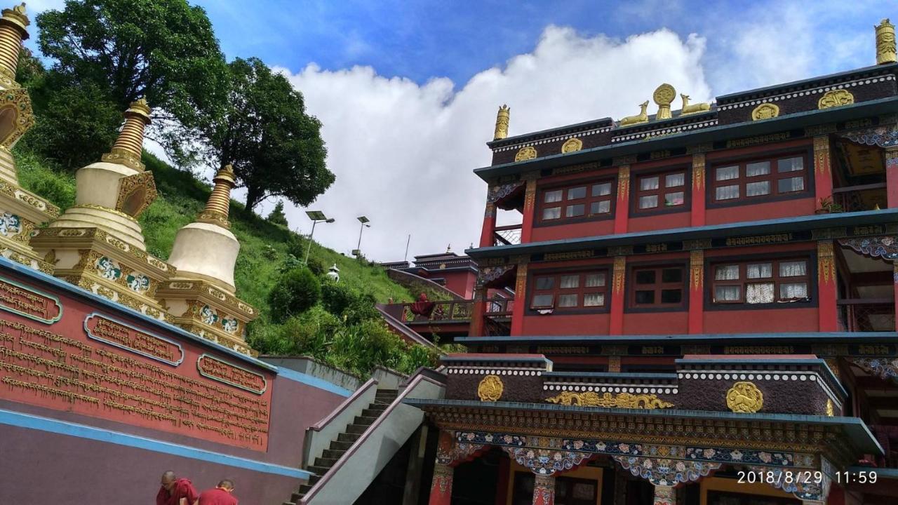 Tibet Homestay Rishop 외부 사진
