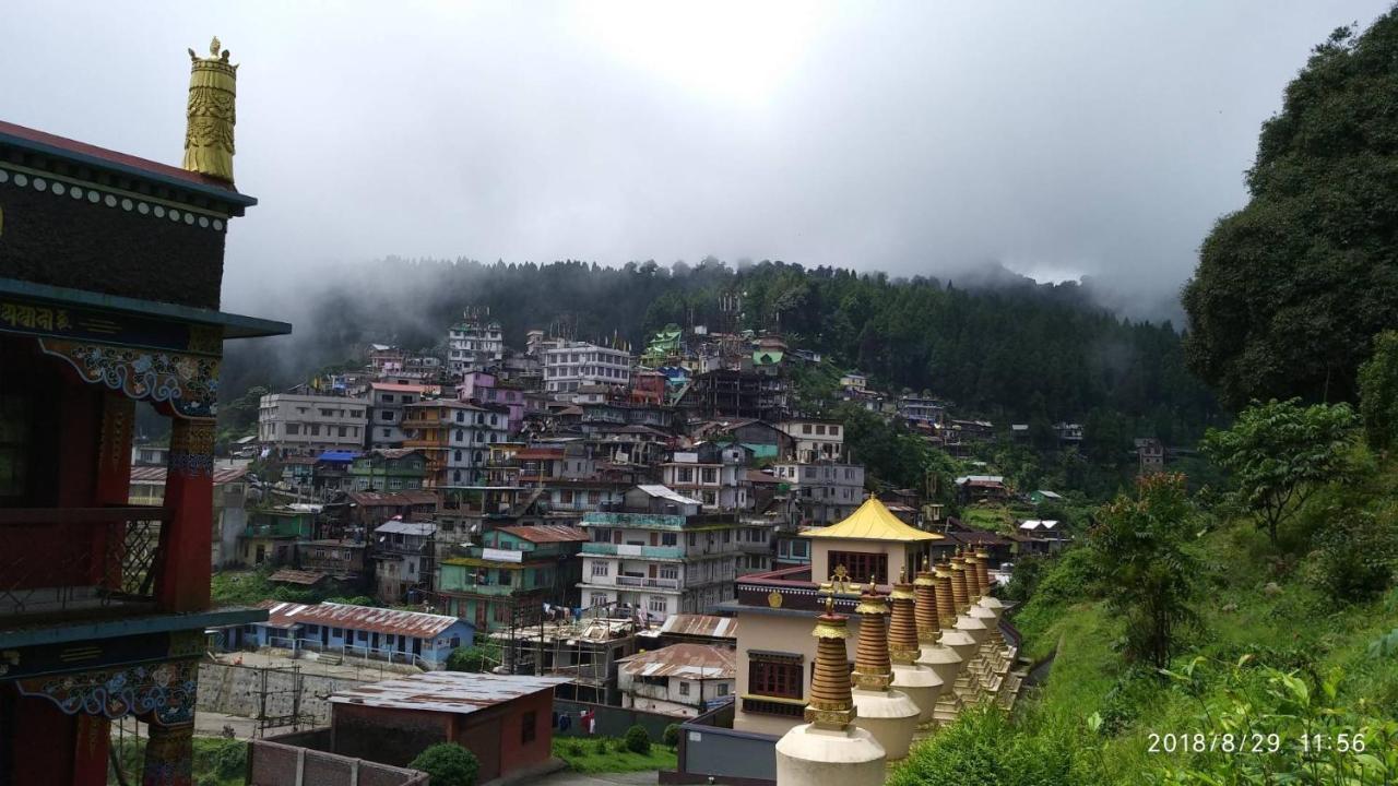 Tibet Homestay Rishop 외부 사진