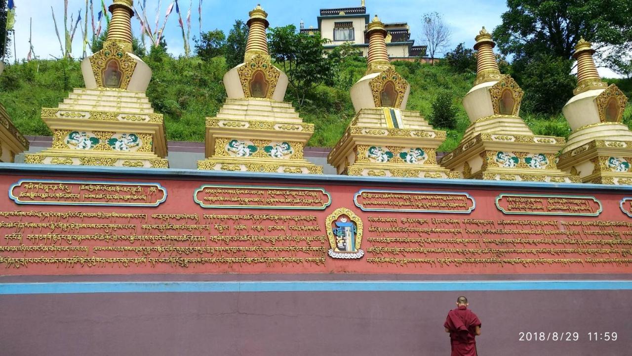 Tibet Homestay Rishop 외부 사진
