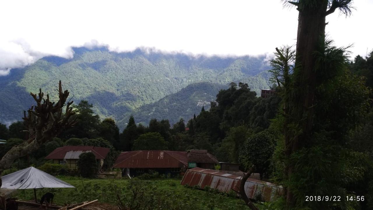 Tibet Homestay Rishop 외부 사진
