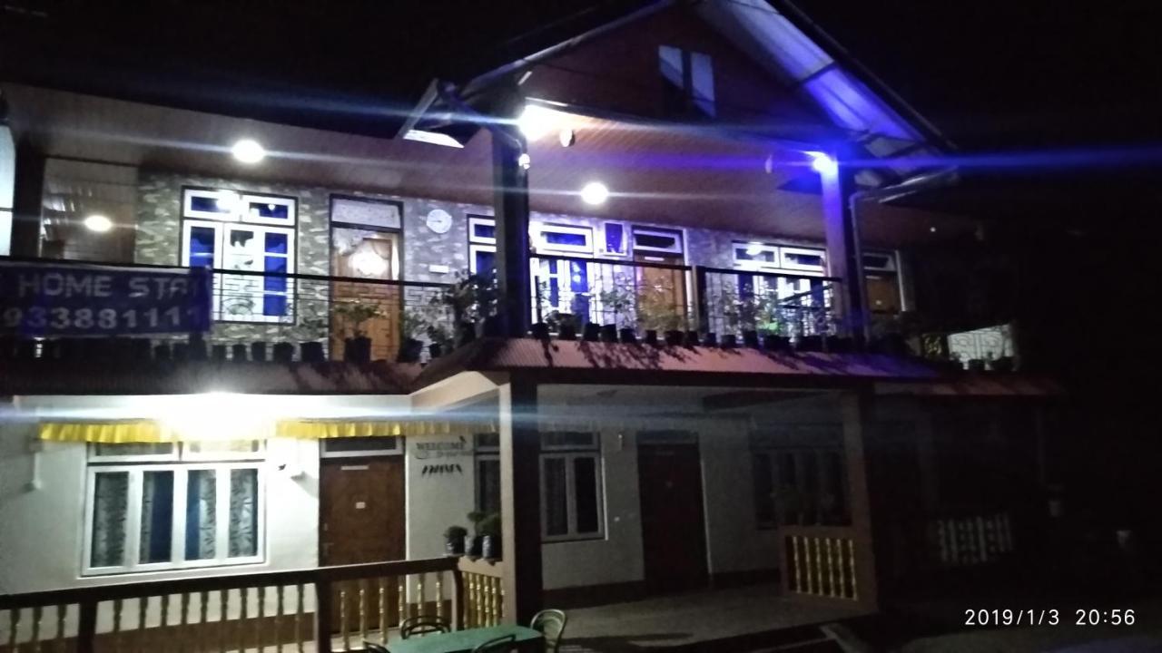 Tibet Homestay Rishop 외부 사진