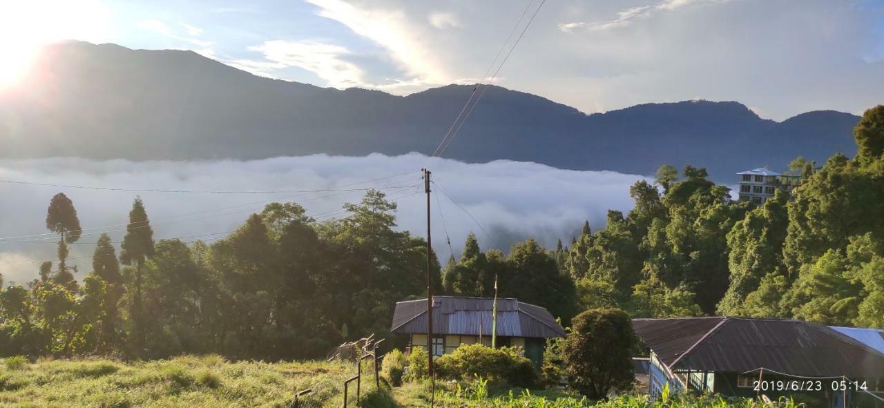 Tibet Homestay Rishop 외부 사진